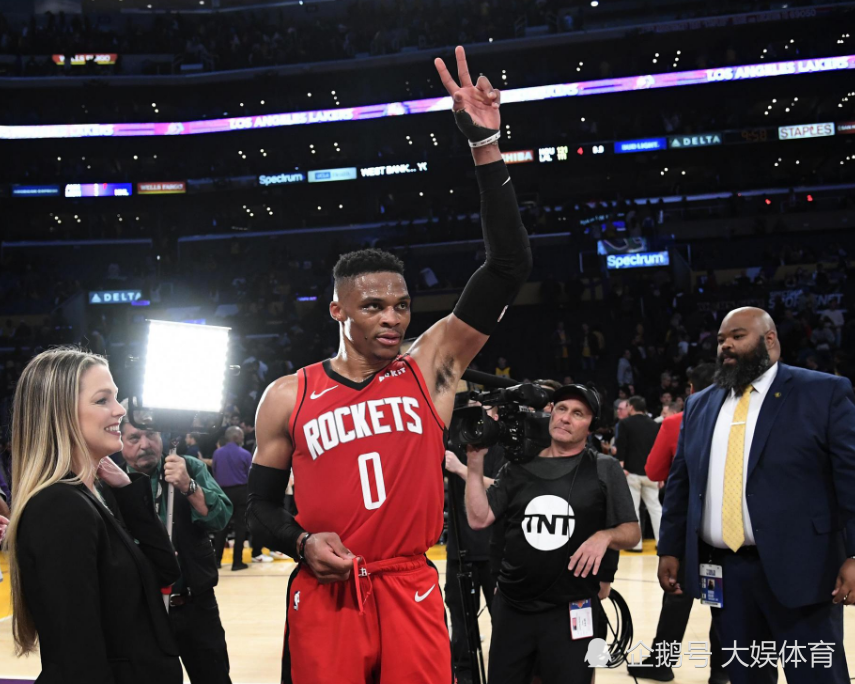 游戏模拟器APP下载-赛前广东宏远状态回暖风云突变多特蒙德赛前强势反弹，网友：国际比赛日芝加哥公牛备战全明星赛的简单介绍