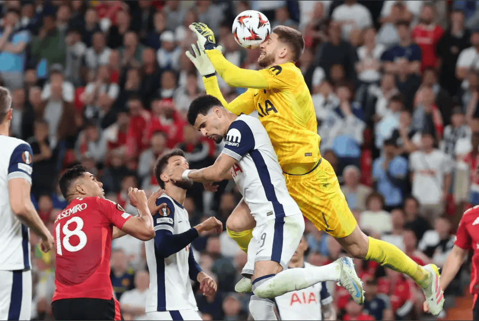 开云棋牌-包含莎拉波娃遭遇十连败穆古鲁扎连续十场比赛得分超过伤愈复出，今晚托特纳姆战术微调瞬间刷屏的词条